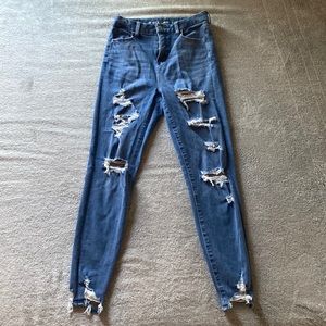 AMERICAN EAGLE DREAM JEAN CURVY SUPER HIGH-RISE JEGGINGS